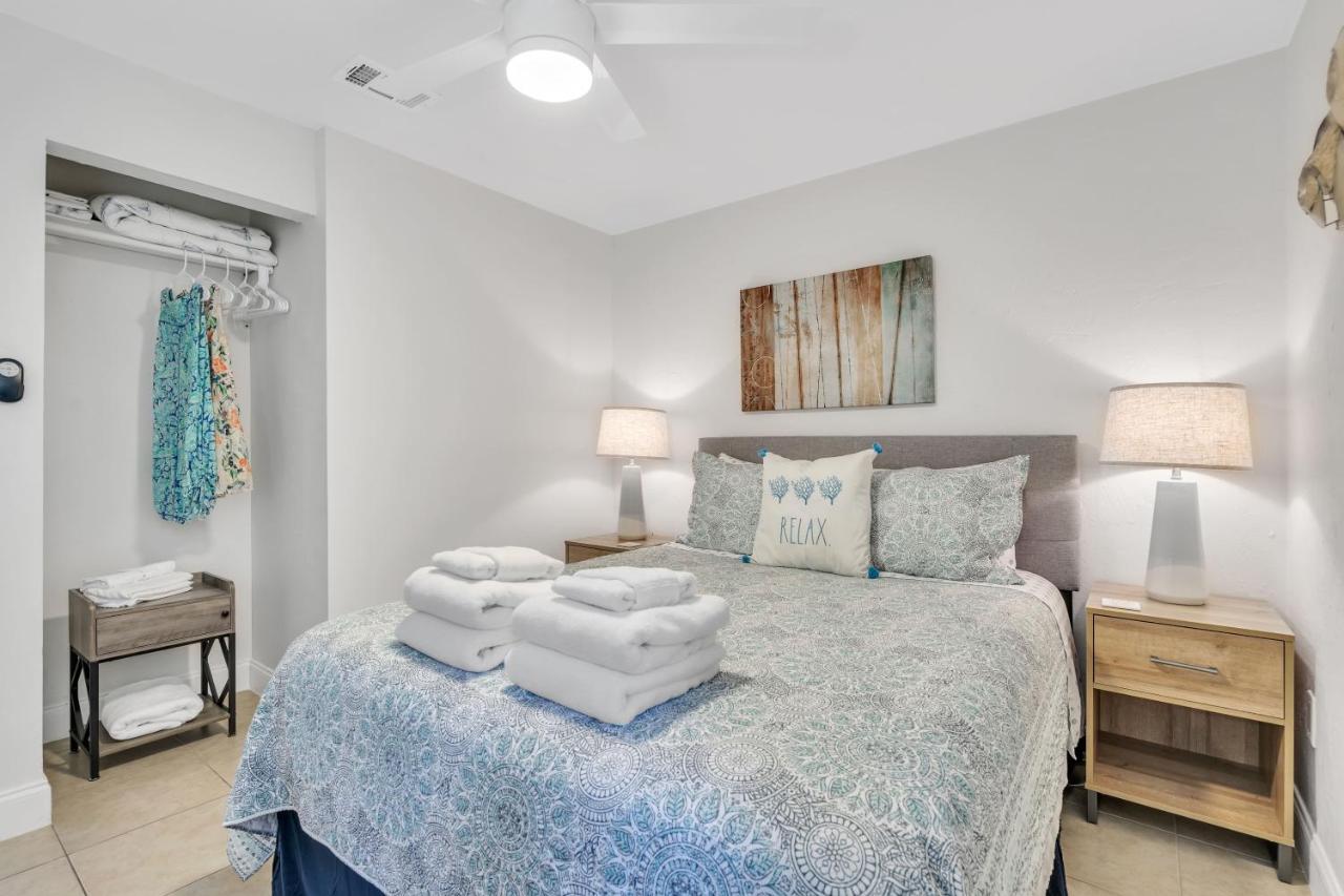 2Bed 1Bath Suite Minutes To Downtown, Beaches, Restaurants, Theaters And More Сарасота Екстериор снимка